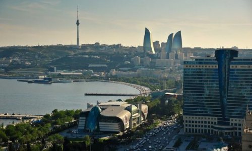 Специалисты по недвижимости едут в Баку