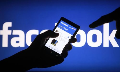 Женщина потеряла сына из-за Facebook