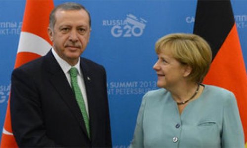 Angela Merkel Türkiyəyə səfər edəcək