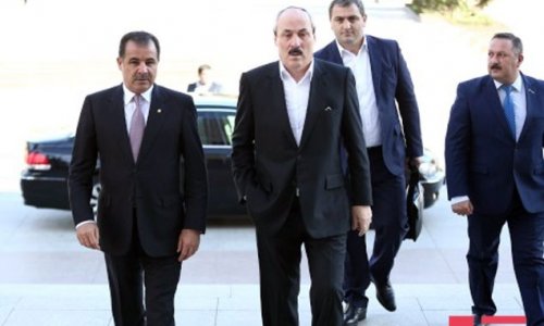 Президент Дагестана прибыл в Азербайджан