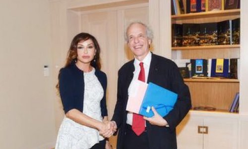 Azerbaijan's first lady meets head of Strasbourg university