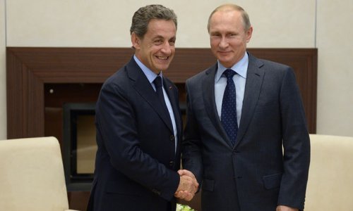 Путин обратился к Саркози на «ты»