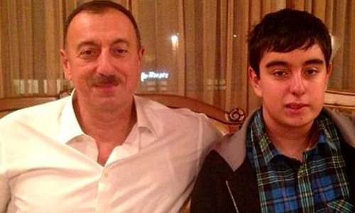 Гейдар Алиев проголосовал