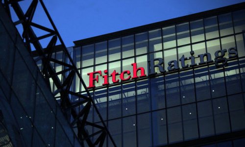 “Fitch Ratings”: Neft şirkətlərinin gəlirləri düşməyə davam edəcək