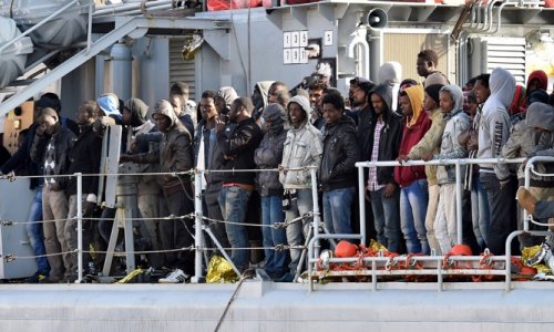 Греция избавляется от мигрантов