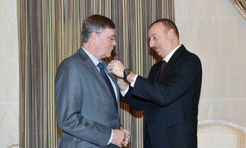 Ильхам Алиев принял резидента-координатора ООН