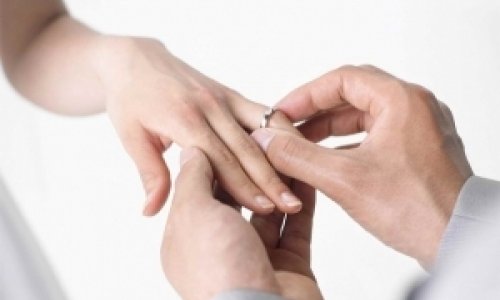 В Азербайджане снизилось число браков
