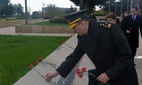 Turkish Ground Forces commander visits Baku
