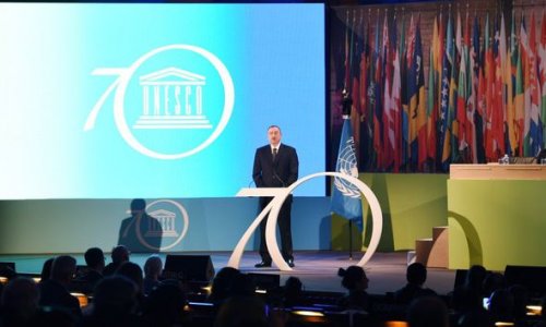 İlham Əliyev UNESCO Baş Konfransının Liderlər Forumunda - FOTOLAR