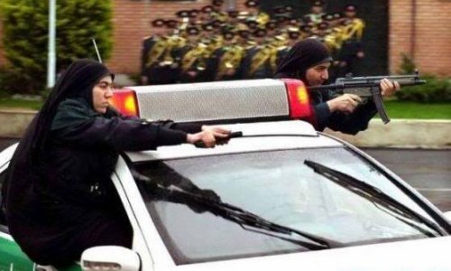 İranda 30 min qadın polis işə götürülüb