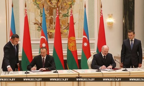 Aliyev, Lukashenko sign joint declaration