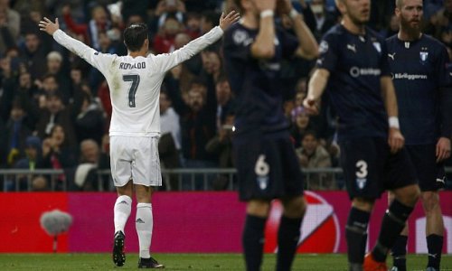 Ronaldo breaks records with four goals