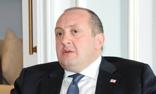 Президент Грузии поздравил Ильхама Алиева