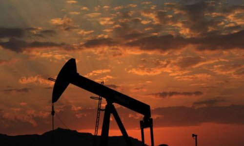 Brent markalı neftin qiyməti 35 dollardan aşağı düşdü