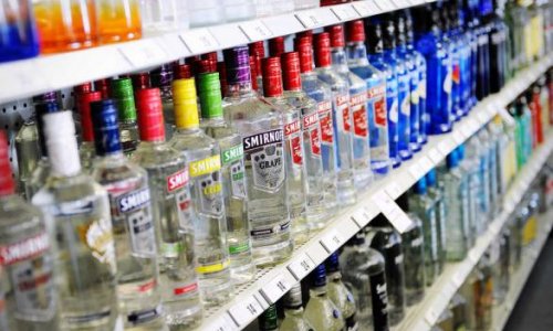 Azerbaijan government suspends alcohol law