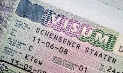 Австрия приостановила Шенген