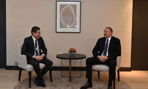 ​İlham Əliyev Davosda “Lazard Avropa” şirkətinin vitse-prezidenti ilə görüşüb