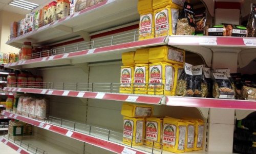 Bakıda supermarketlər qəfil boşaldı