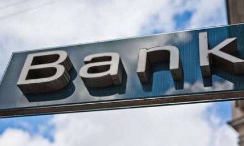 Azərbaycanda daha iki bank bağlandı