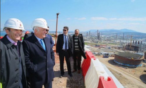 Türkiyənin iqtisadiyyat naziri “Petkim”də oldu