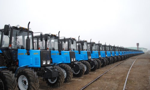 Azərbaycanda traktor istehsalı azaldı