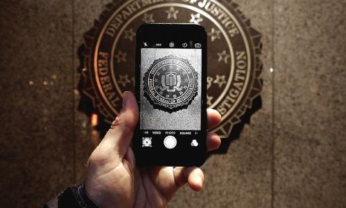 FBI agrees to unlock another iPhone in homicide case