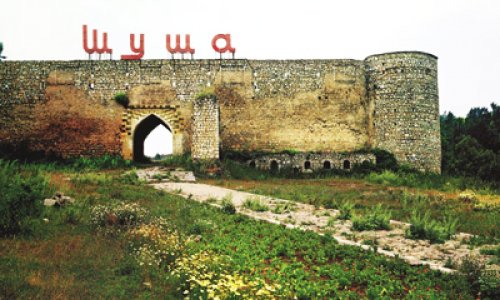 Армяне бегут из Карабаха