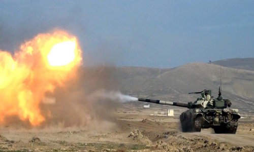 Подбито три армянских танка
