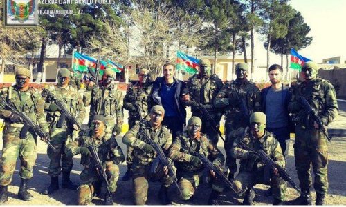 Тысячи азербайджанцев со всего мира рвутся в бой