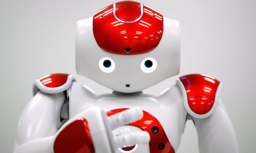 Touching robots can arouse humans, study finds