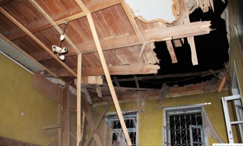 House in Terter destroyed by Armenian shell Photos 