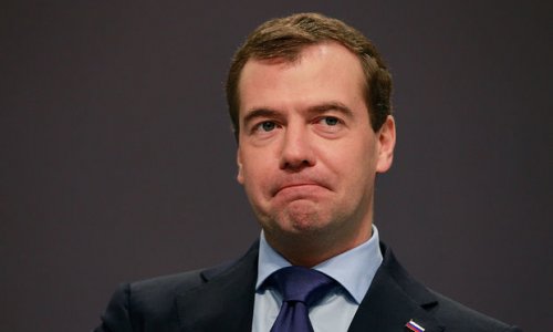 KİV: Medvedev Ermənistan rəhbərliyinin narazılığına məhəl qoymadı