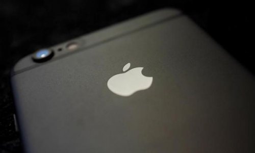 Apple iPhone unlocking maneuver likely to remain secret