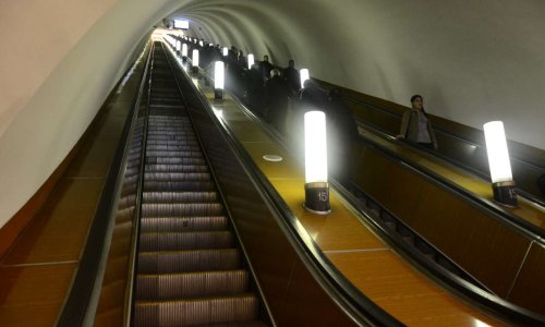 Закрывается вход одной из станций метро