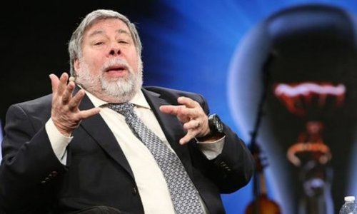 Apple should pay more tax, says co-founder Wozniak