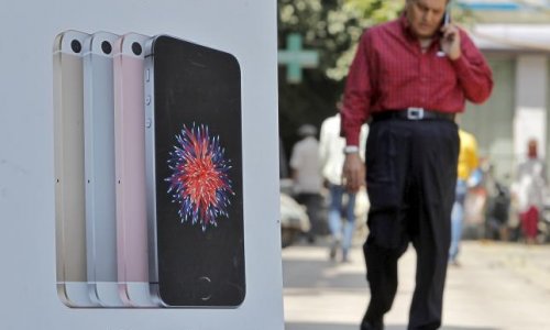 India rejects Apple's plan to import used iPhones