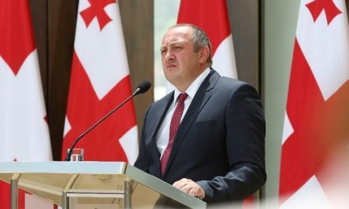 Gürcüstan prezidenti: İndi eynicinsli nikahlar haqqında düşünməyin vaxtı deyil