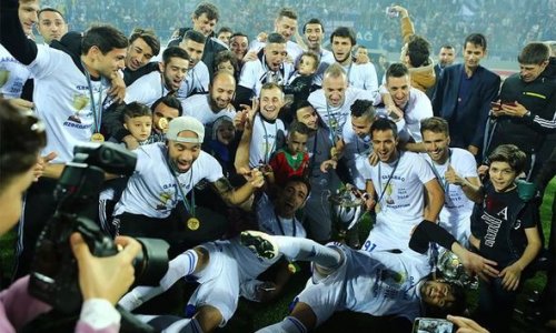 “Qarabağ”ın çempionluq kuboku - FOTO