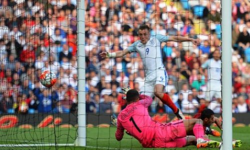 England 2 -1 Turkey