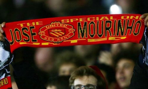 Jose Mourinho: Image rights negotiations hold up Manchester United deal