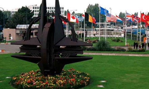 НАТО призывает Азербайджан и Армению