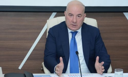 Elman Rüstəmov: “2016-cı ildə pul siyasətinin çevikliyinin artırılması siyasəti həyata keçiriləcək”