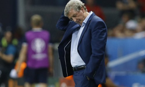 Roy Hodgson resigns after England lose to Iceland