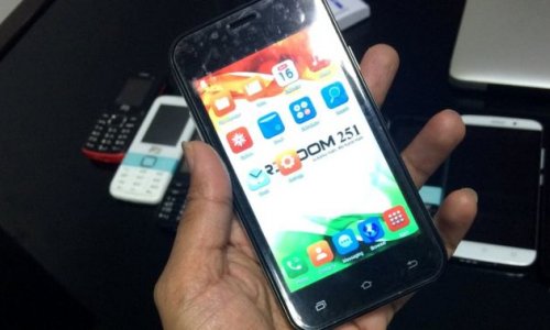 Hands on with India's £3 smartphone