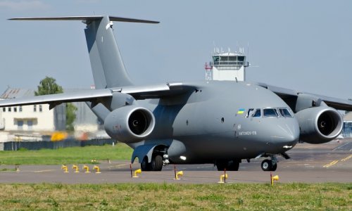Азербайджан заплатил Украине за самолеты