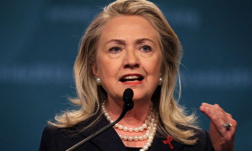 Hillari Klinton potensial vitse-prezidentin adını çəkdi