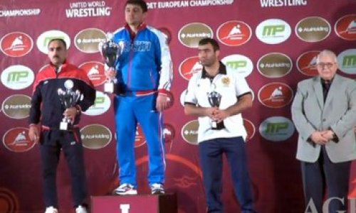 Junior Azerbaijani freestyle wrestlers rank 2nd in European Championship