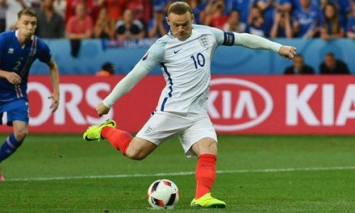 Jose Mourinho to determine Wayne Rooney's England role