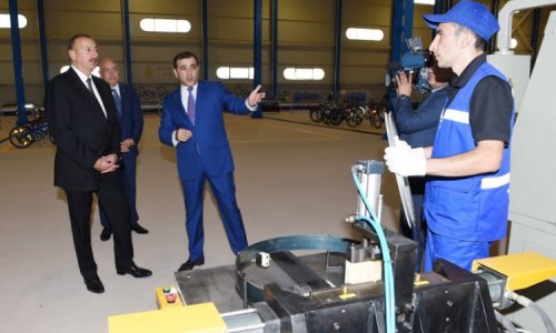 Prezident İsmayıllıda velosiped istehsalı zavodunun açılışında iştirak etdi