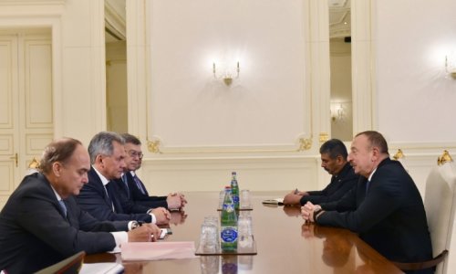 Azeri president, Russian defence minister meet